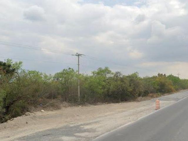 Terreno en venta de 30.9 hectáreas frente a vía Ffcc salinas Victoria Nuevo León