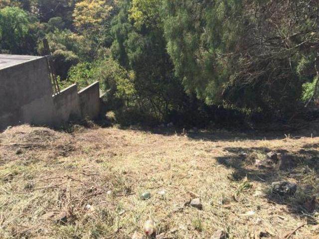 Terreno en venta de 428 m2 en Lomas Tzompantle