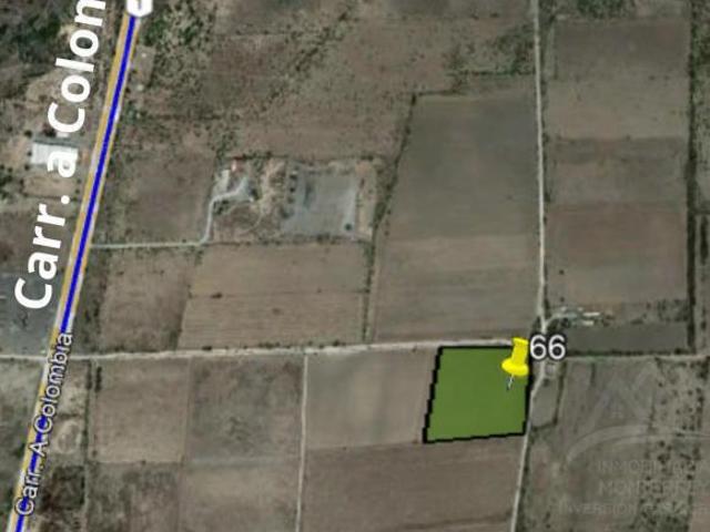 Terreno en venta de 4.58 hectáreas cerca a carretera Colombia Salinas Victoria Nuevo León