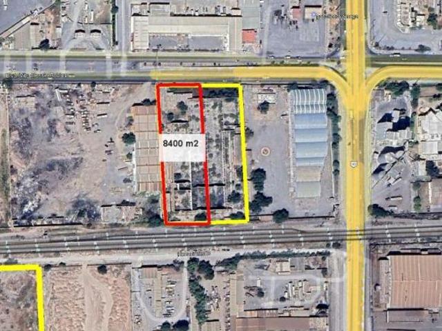 Terreno en venta de 8400 m² en Zona Industrial