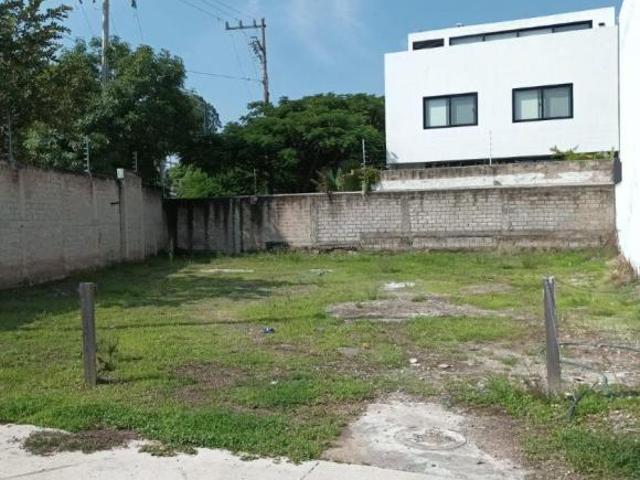 TERRENO EN VENTA DENTRO DE COTO EN ZAPOPAN, RINCONADA DEL BOSQUE