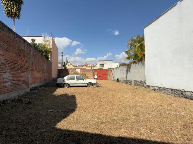 Terreno en venta dentro de fraccionamiento con vigilancia,Col. Reforma, Cuernavaca, Morelos. Clave 6315