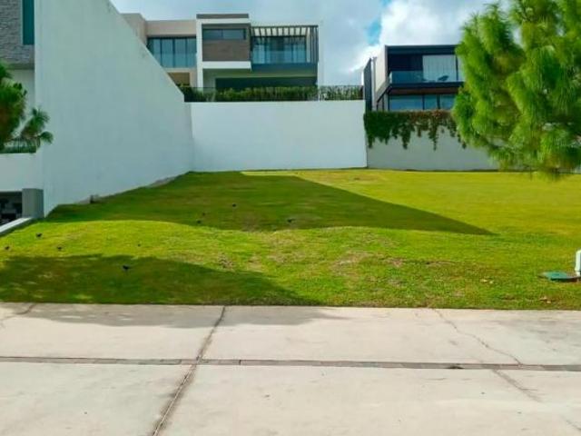 Terreno en Venta El Alcazar Oriente 368 m2, oportunidad