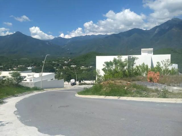TERRENO EN VENTA el cercado SANTIAGO nuevo leon