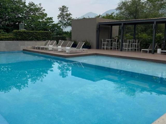 Terreno en Venta en M?tica Santiago | 200 m? con Amenidades