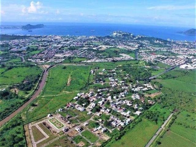 Terreno en venta en Manzanillo