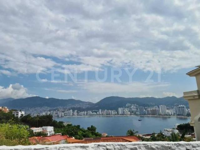 Terreno en Venta en Marina Brisas, Acapulco