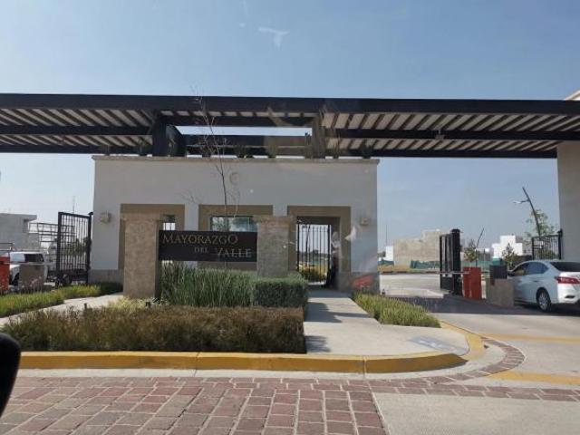 Terreno en Venta en Mayorazgo del valle