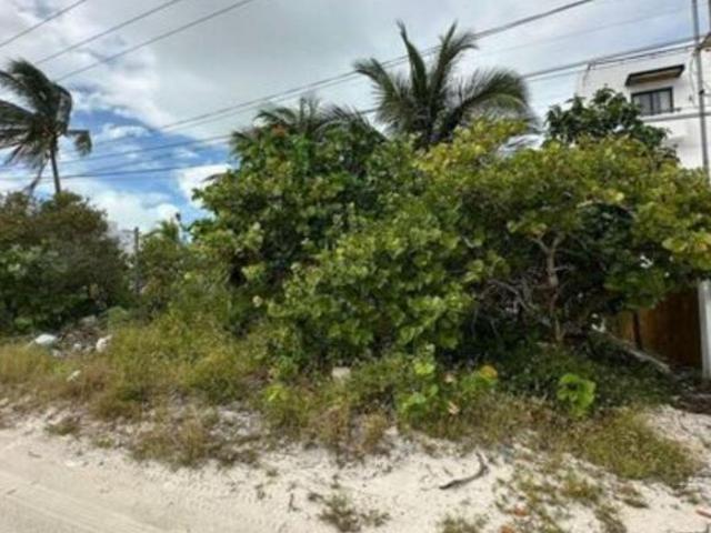 TERRENO EN VENTA EN MERIDA A LA ORILLA DEL MAR EN DZEMUL