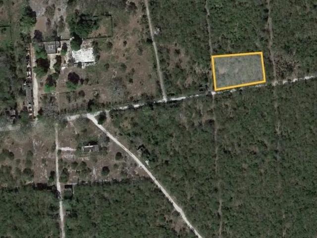 Terreno en venta, en Mérida, Misnebalam en Esquina