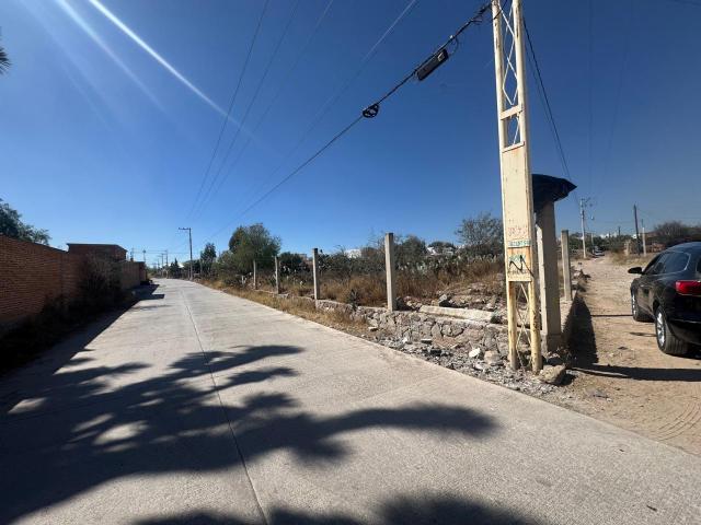 TERRENO EN VENTA EN MEXQUITIC DE CARMONA