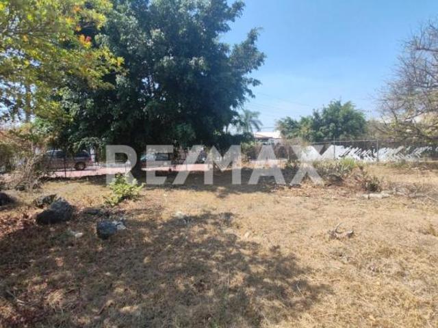 Terreno en Venta en Morelos, Fracc Vergeles de Oaxtepec