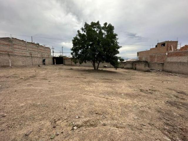 Terreno en venta en Nueva Santa María en Tlaquepaque