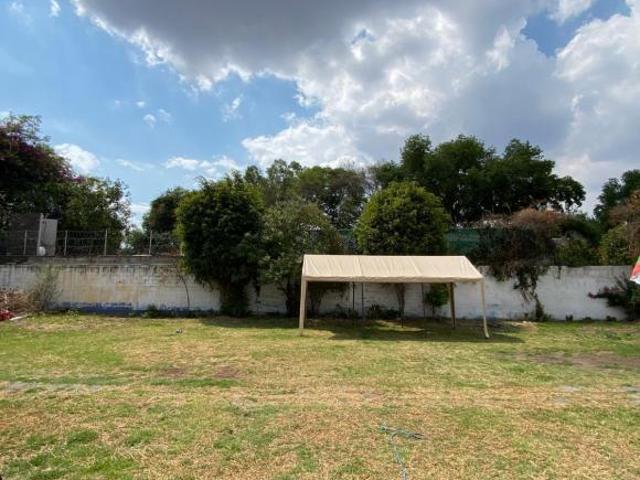 Terreno en venta en Naucalpan, Estado de México – En esquina sobre avenida principal