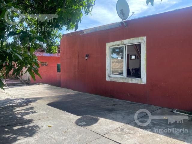 Terreno en Venta en Av. del Puente, Col. Adolfo Lopez Mateos, Coatzacoalcos, Ver