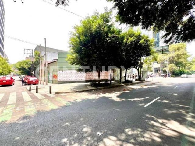 Terreno en venta en Av. Insurgentes Sur, Del Valle Centro, Benito Juárez