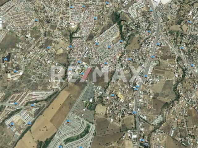 Terreno en venta en Av. Santa Fe Guanajuato