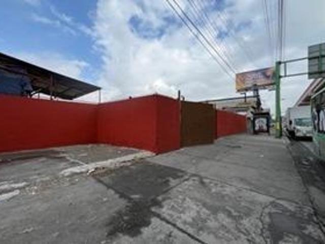 Terreno en Venta en Ave. Félix U Gómez Col. Juana de Arco, Monterrey, N.L