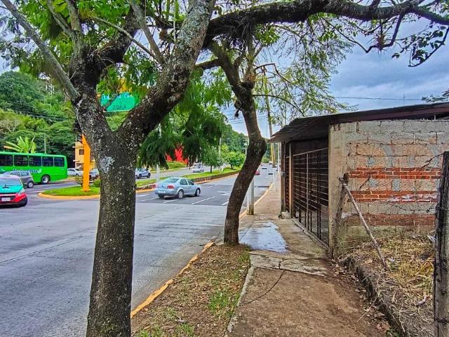 Terreno en Venta en Avenida Arco Sur Xalapa Veracruz