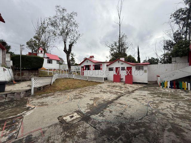 Terreno en Venta en Avenida Miguel Hidalgo, Granjas Lomas de Guadalupe RU 26 1158