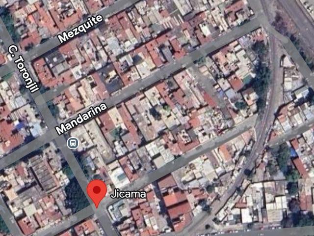 Terreno en venta en Azcapotzalco, por Av. Jardin