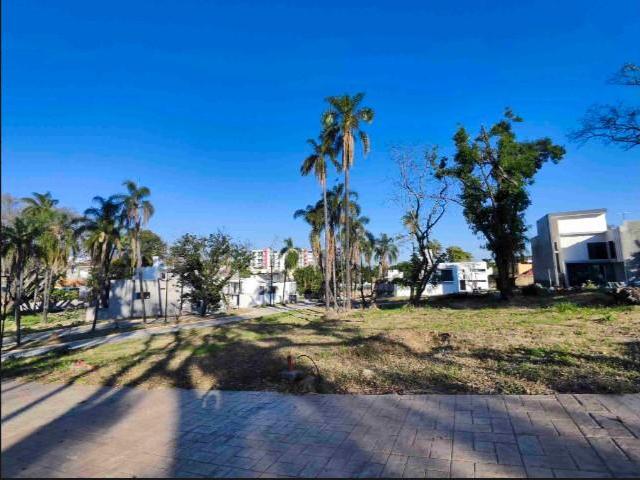 Terreno en venta en Acapantzingo, Cuernavaca
