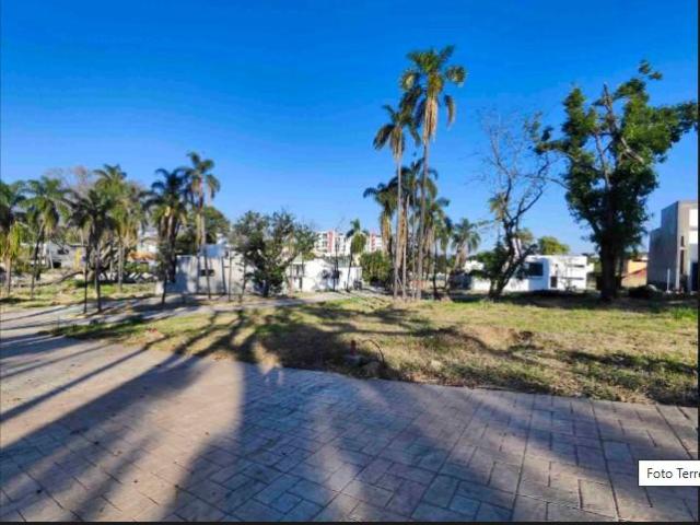Terreno en venta en Acapantzingo, Cuernavaca