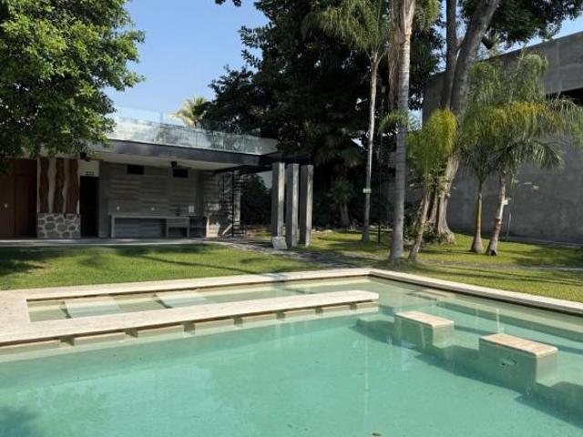 Terreno en venta en Acapatzingo