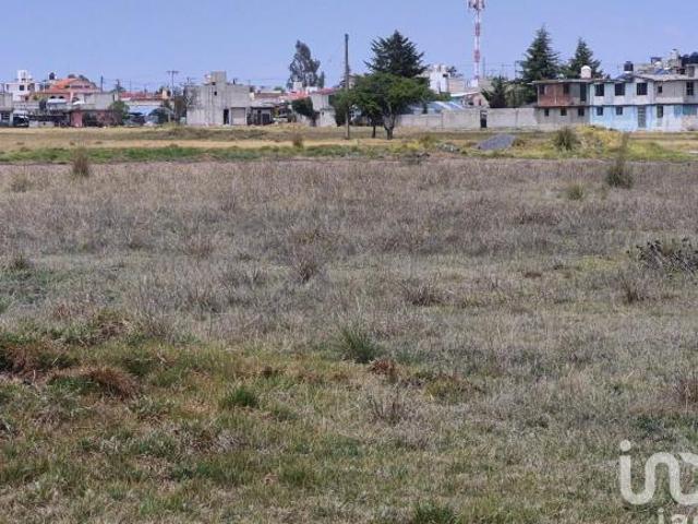 Terreno en venta en Almoloya de Juárez en Privada Exclusiva, ubicado frente al parque