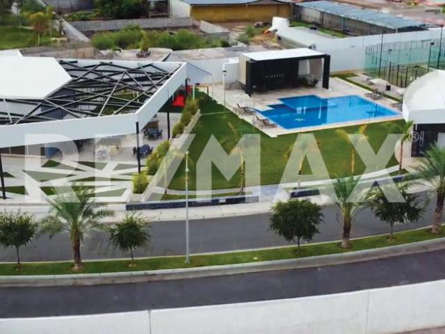 TERRENO EN VENTA EN ALMERAS