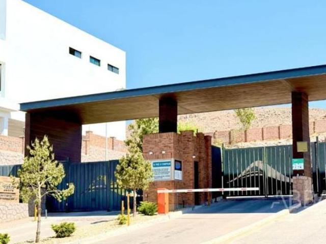 TERRENO EN VENTA EN ALTOZANO