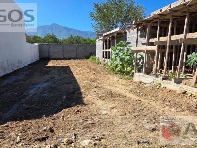 TERRENO EN VENTA EN AMORADA 4TO SECTOR