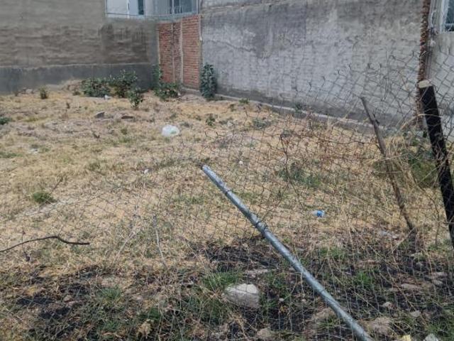 Terreno en Venta en Bugambilias El Roble 33