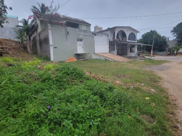 TERRENO EN VENTA EN BENITO JU?REZ, COLONIA PALMA SOLA, COATZACOALCOS, VERACRUZ