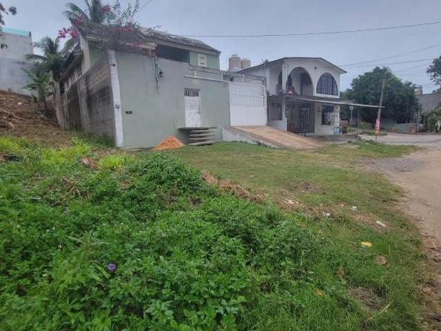 TERRENO EN VENTA EN BENITO JUÁREZ, COLONIA PALMA SOLA, COATZACOALCOS, VERACRUZ
