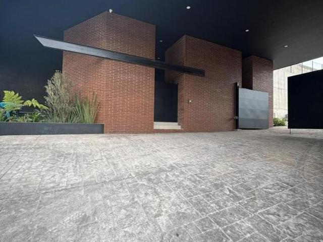 TERRENO EN VENTA EN BOSQUE REAL FRENTE A CASA CLUB