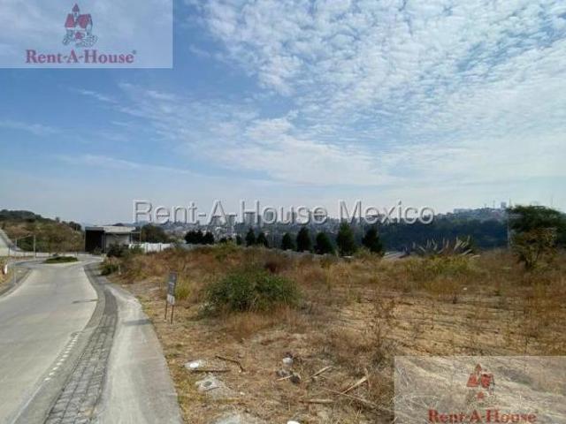 Terreno en Venta en Bosque Real 27 212