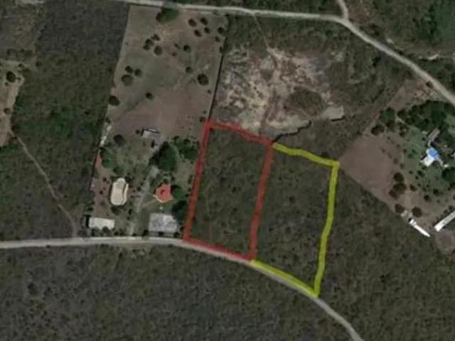 Terreno en Venta en Bosques de la Silla Santa Ana de Abajo para Quinta por Juárez San Mateo HEP