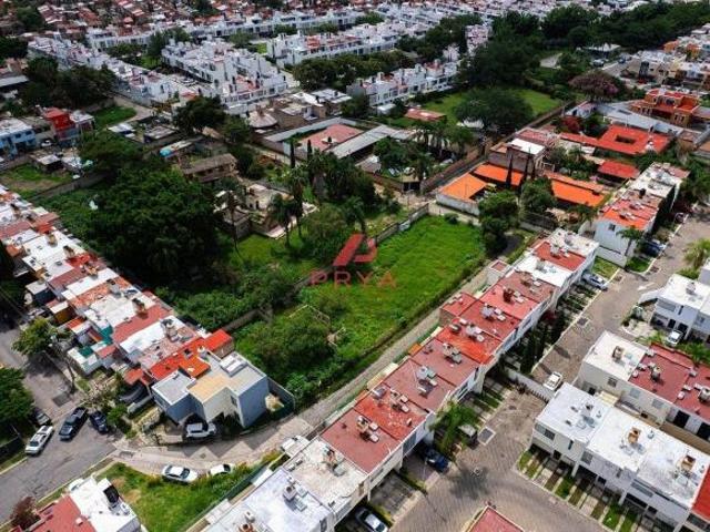 Terreno en Venta en Bosques del Centinela Zapopan Uso Mixto MV4 con Proyecto