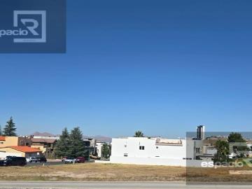 TERRENO EN VENTA EN BOSQUES DEL SAN FRANCISCO FRENTE A PARQUE