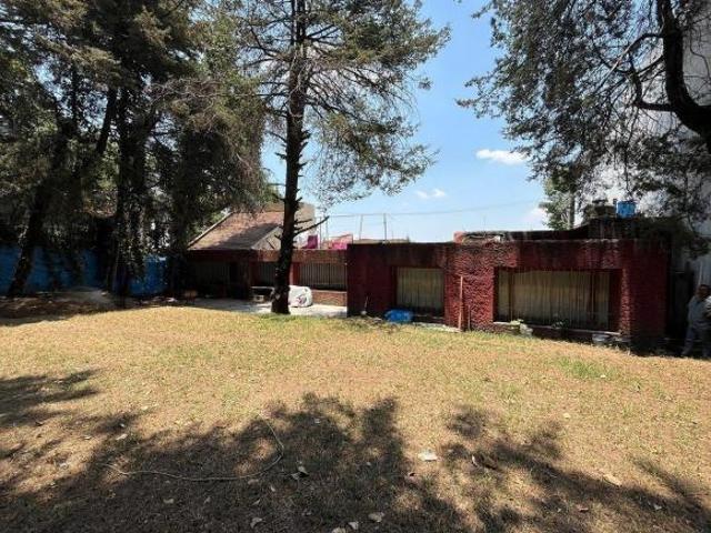 TERRENO EN VENTA EN CUAJIMALPA. 852 M2