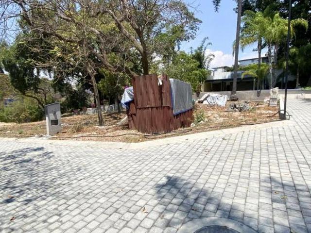 Terreno en venta en Cuernavaca, fraccionamiento cerrado, seguridad