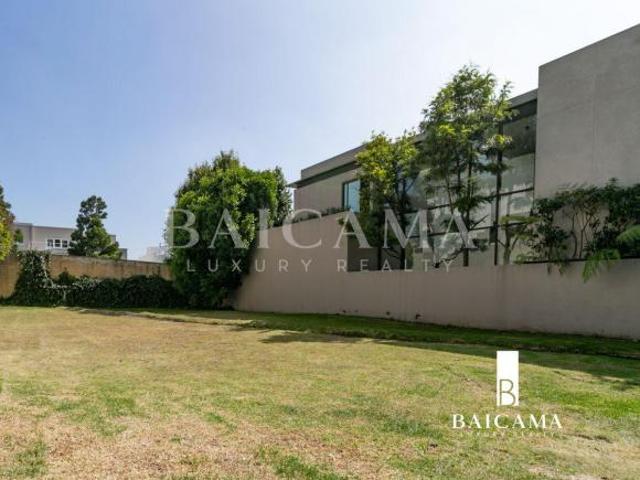 Terreno en venta en Cumbres de Santa Fe