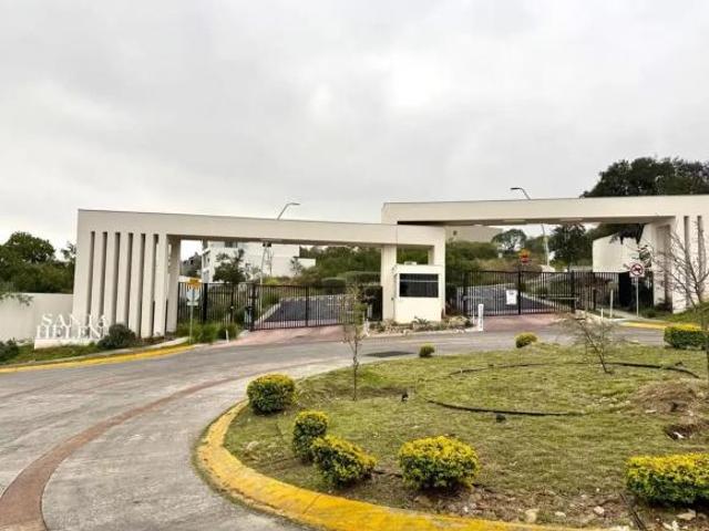 Terreno en Venta en Cumbres Elite