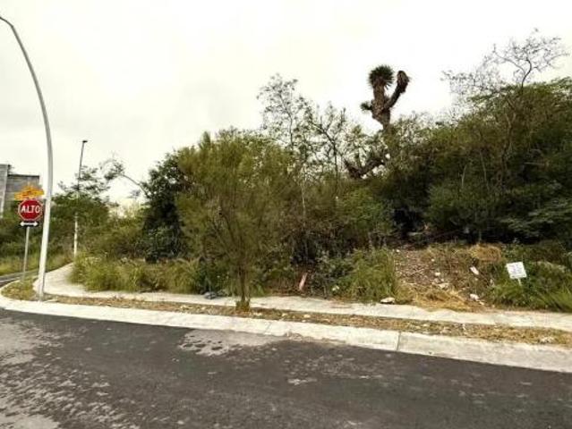 Terreno en Venta en Cumbres Elite Premier, En Esquina