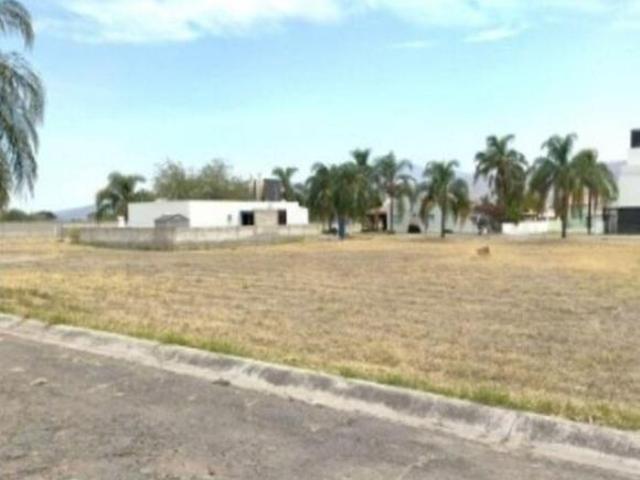 Terreno en Venta en Cajititlán