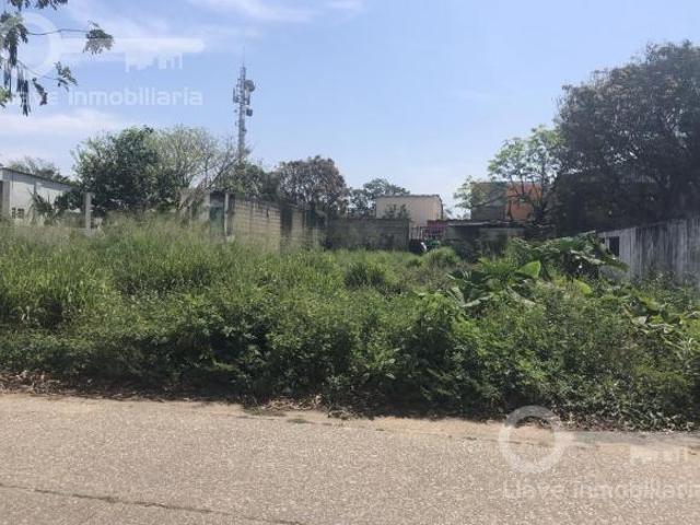 Terreno en Venta en calle 5 de Mayo, Col. Frutos de la Revolución, Coatzacoalcos, Ver