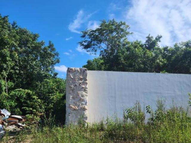 TERRENO COMERCIAL EN VENTA EN CANCÚN SOBRE AV. CHAC MOOL