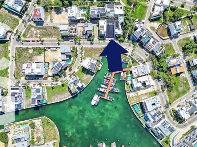 Terreno en Venta en Cancun en Laguna l Puerto Cancún con Excelentes Amenidades