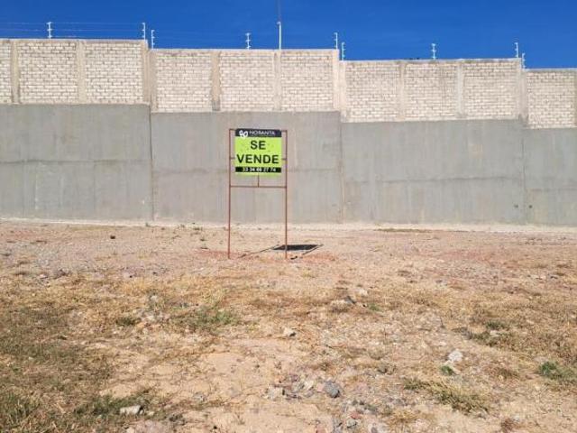 Terreno en venta en Capital Norte dentro de Coto Nara